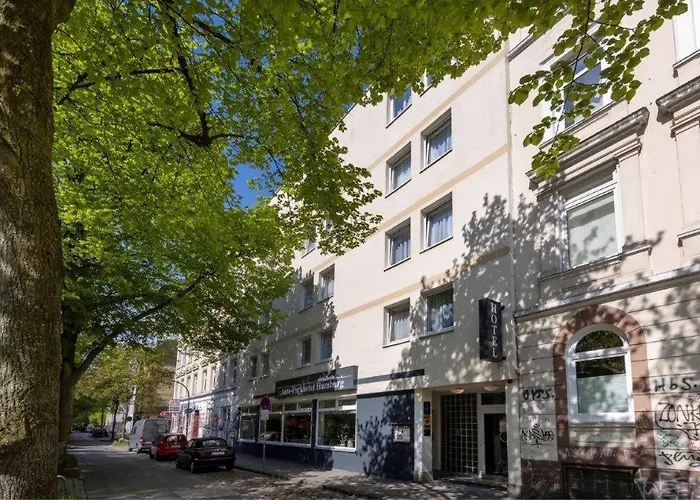 Auto-parkhotel St Pauli Hotel 2*