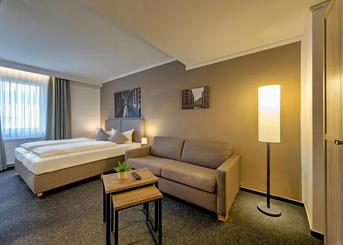 Auto-parkhotel St Pauli Hotel 2*