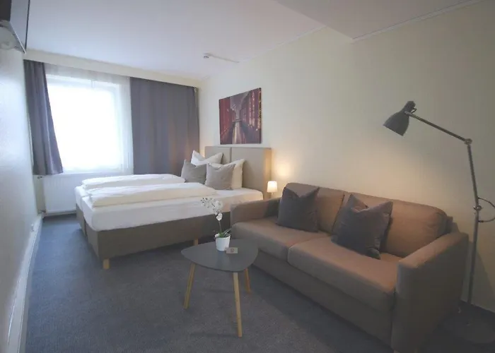 Auto-parkhotel St Pauli 2*