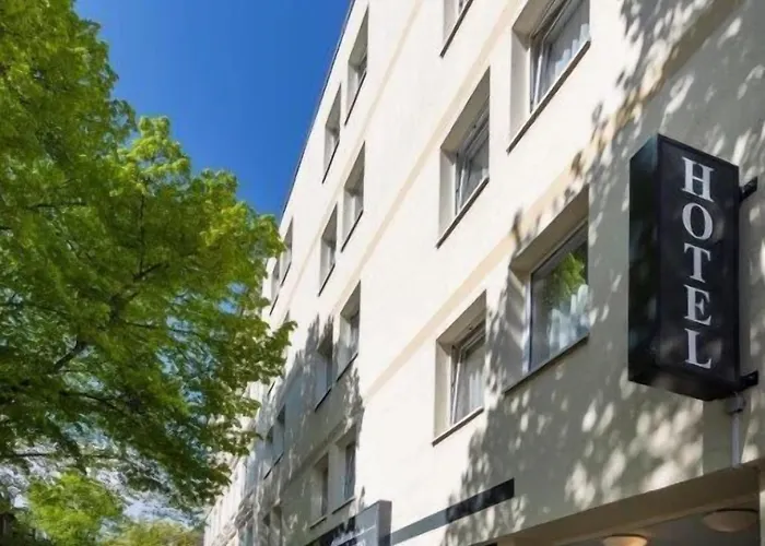 Auto-parkhotel St Pauli Hotel